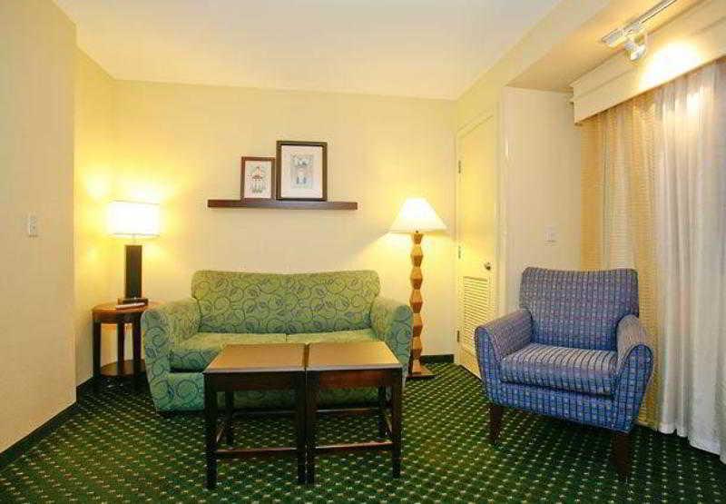 Best Western Hesperia-Victorville Suites Quarto foto